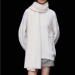 Aritzia Sunday Best Peggy Sweater